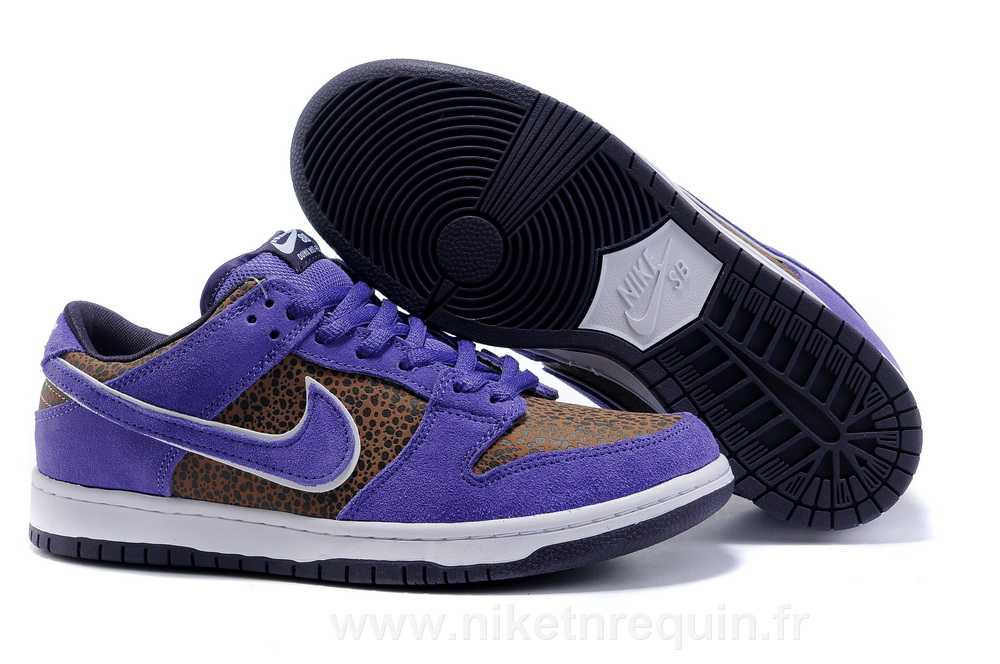 Violet Nike Dunk Sb